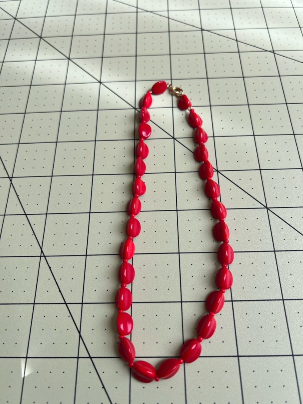 Vintage Cherry Red Beaded Necklace - Women Jewelry 16” EUC